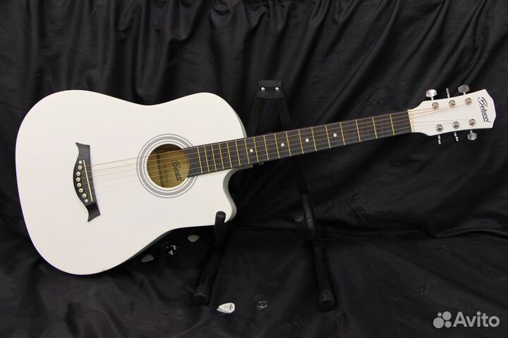 Акустические гитары