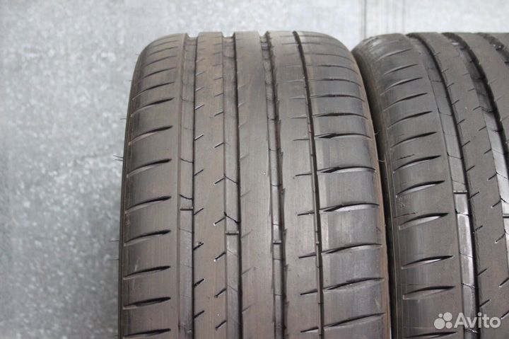 Michelin Pilot Sport 4 235/50 R20