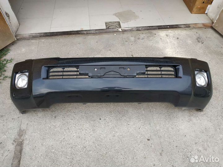 Тойота Ленд Крузер 200 2013г Бампер передний в сбо