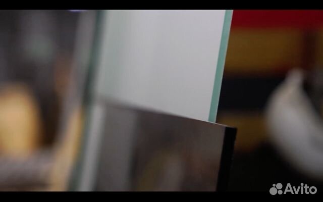 Дверь стеклянная межкомнатная