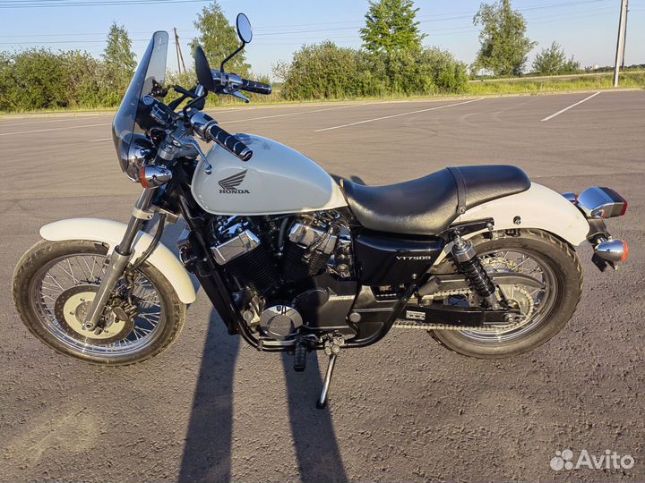 VT750S