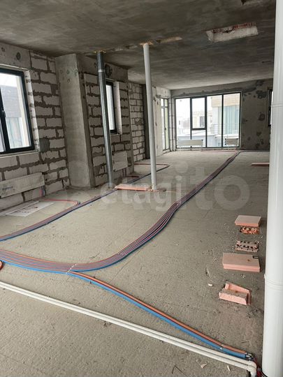 3-к. квартира, 99 м², 2/2 эт.