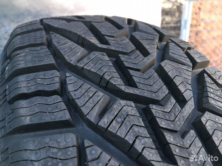 Tigar SUV Winter 275/45 R20 110V