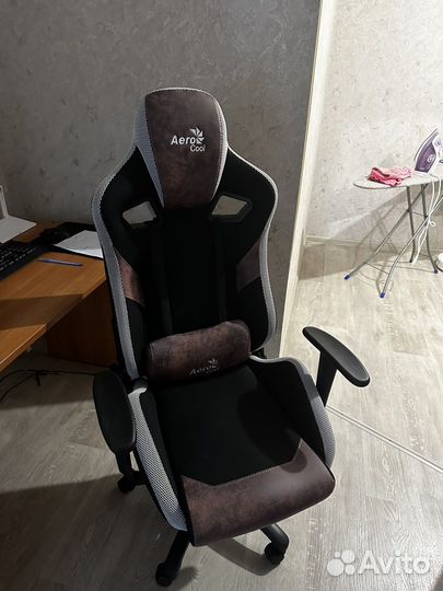 Компьютерное кресло Aerocool Count red