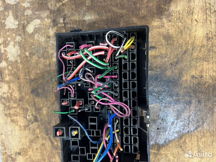 Блок предохранителей LADA Priora