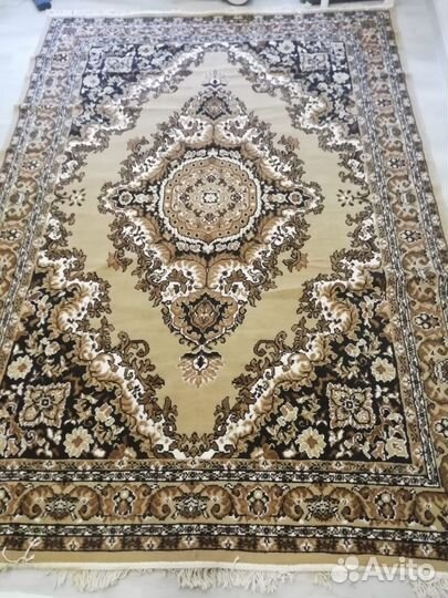 Ковры и паласы бу 185 на 255