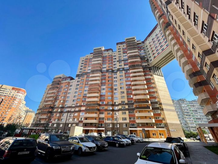 3-к. квартира, 94,2 м², 14/23 эт.