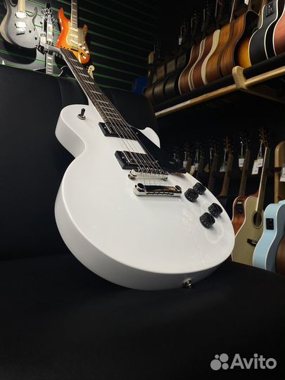 Epiphone les paul studio White электрогитара