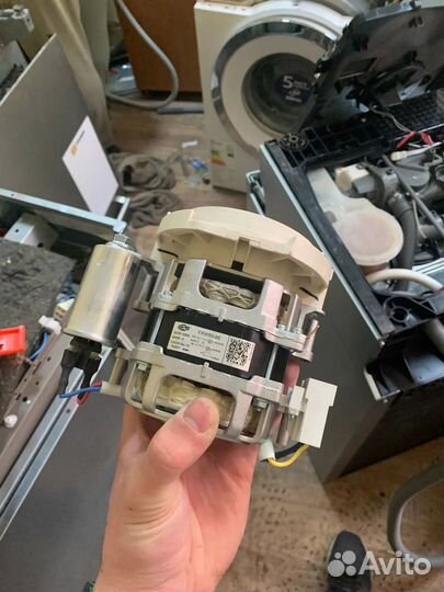 Ремонт стиральных машин Ремонт посудомоечных машин