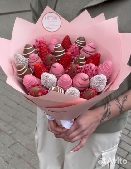 Букет из клубники в шоколаде