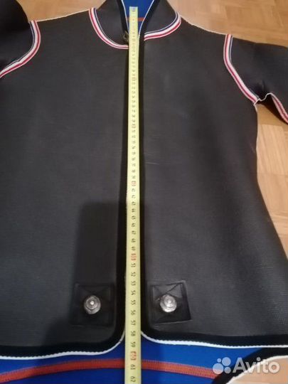 Гидрокостюм