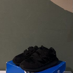 Кроссовки детские adidas 26 размер