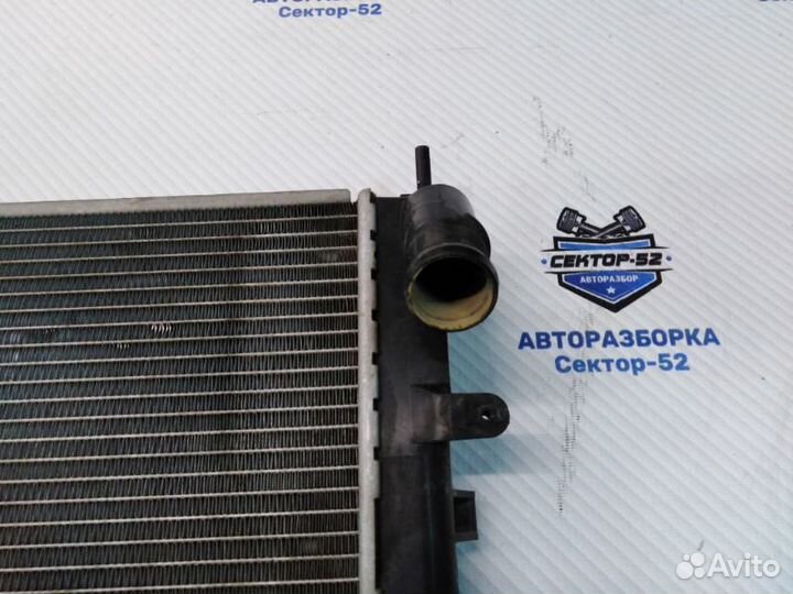 Радиатор основной Renault Sandero 1 Logan