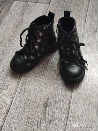 Кроссовки для девочки 27 размер