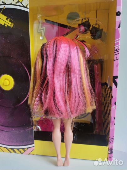 Кукла LOL OMG Music Remix Pop B. B