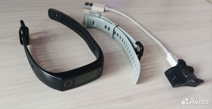 Honor band 5 фитнес браслет