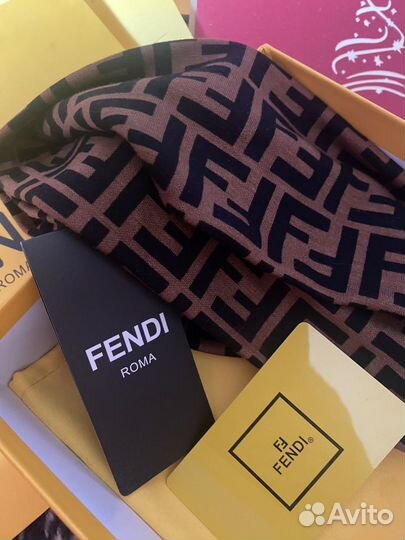 Повязка на голову Fendi