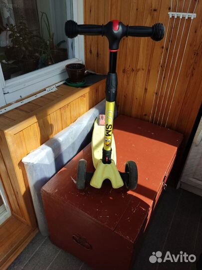 Самокат детский со светящимися колесами