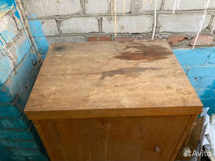 Швейная машинка 1000 LEI