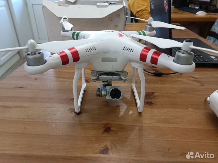 Квадрокоптер dji phantom 3 standart