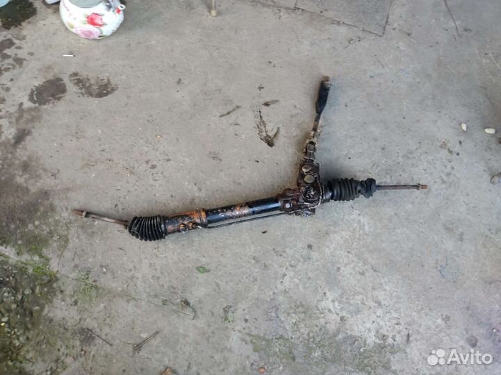 Рулевая рейка на Вольво 240