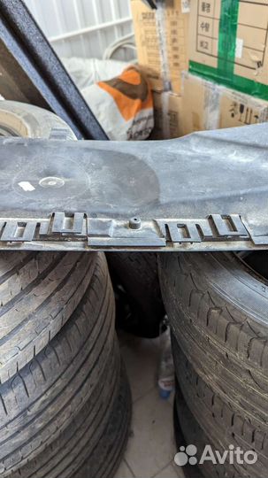 Корпус микрофильтра нижняя часть BMW X1