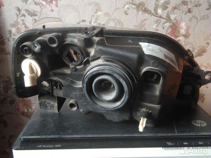Фара Renault Logan 1 (2005-2008)