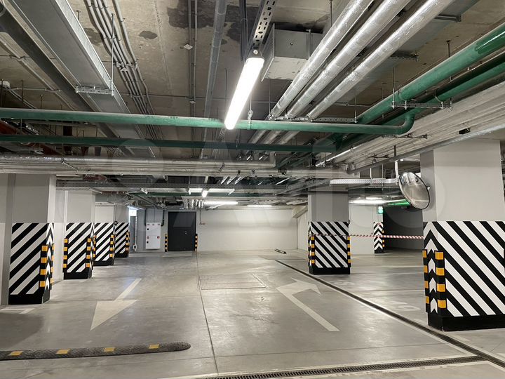 Машиноместо, 13 м²