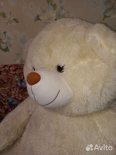 Большие плюшевые медведи