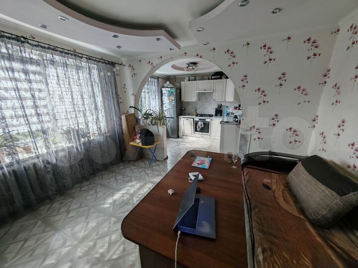 4-к. квартира, 81,2 м², 2/5 эт.