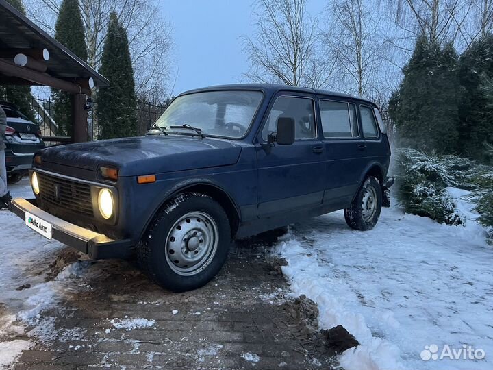 LADA 4x4 (Нива) 1.7 МТ, 2005, 100 000 км