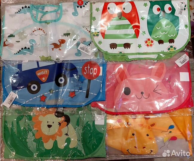 Слюнявчик нагрудник новый