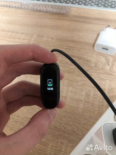Xiaomi mi band 4