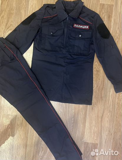 Полицейская форма женская