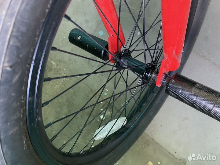 Трюковой велосипед bmx