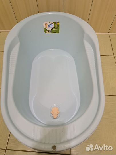 Ванночка для купания с горкой и горшок