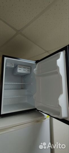 Холодильник Шиваки.Гарантия.Доставка