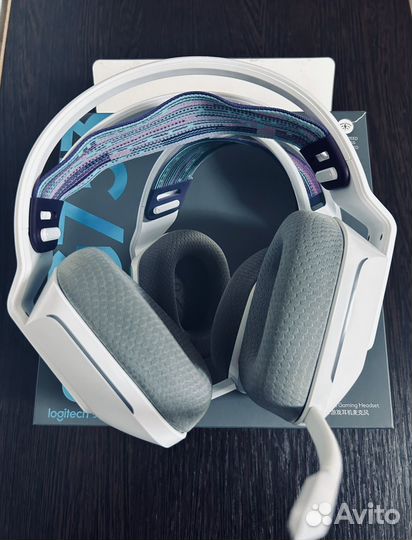 Наушники logitech G733