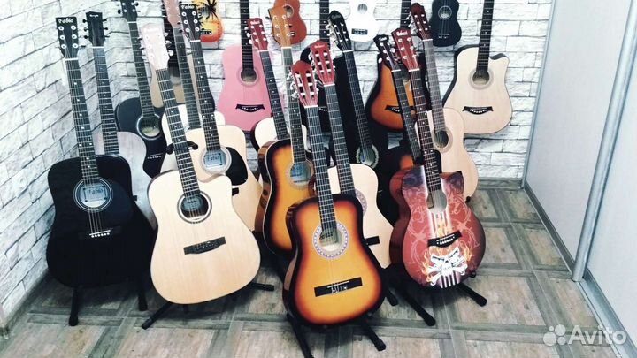 Новые гитары с металлическими и нейлоновыми струна