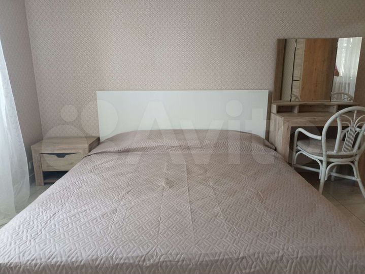 3-к. квартира, 85 м², 1/5 эт.