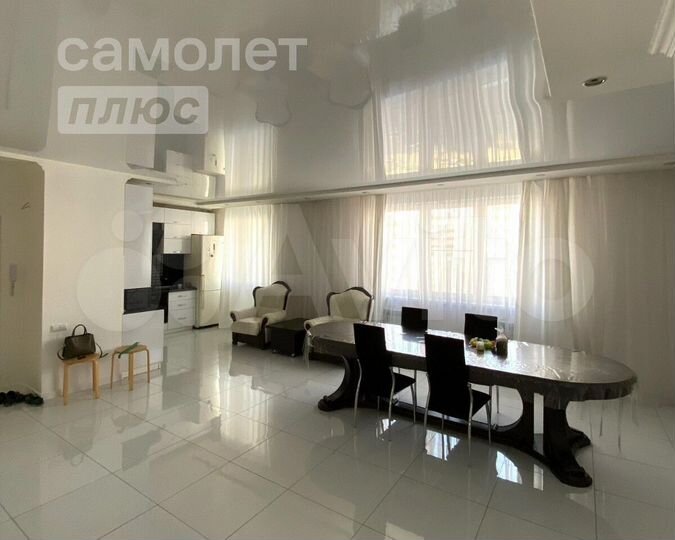 3-к. квартира, 120 м², 6/9 эт.