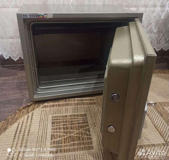Сейф формат А4 металл