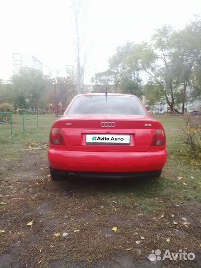 Audi A4 1.8 МТ, 1996, 295 000 км