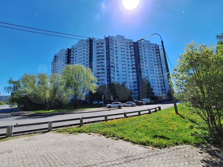 3-к. квартира, 73 м², 7/17 эт.