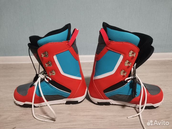 Сноубордические ботинки женские