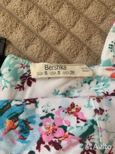 Платье сарафан Bershka 42