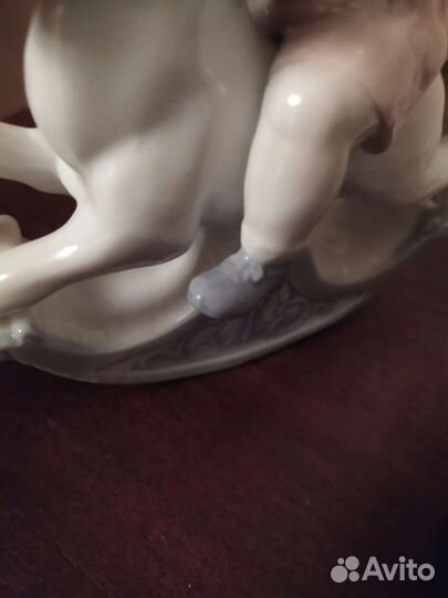 Статуэтки фарфор 