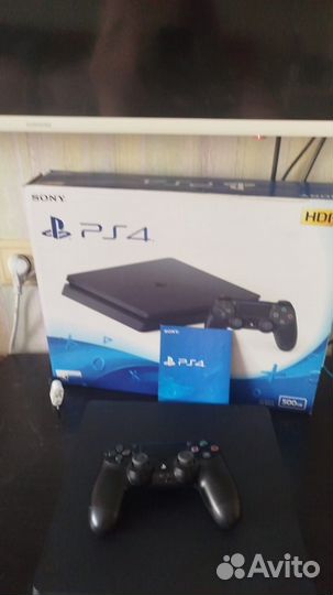 Игровая приставка ps4 бу