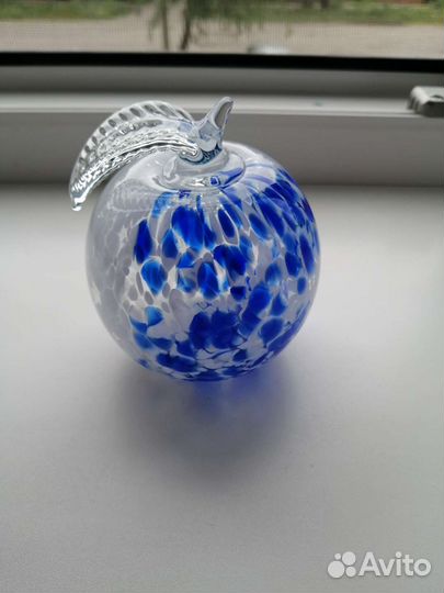 Фигурки стеклянные