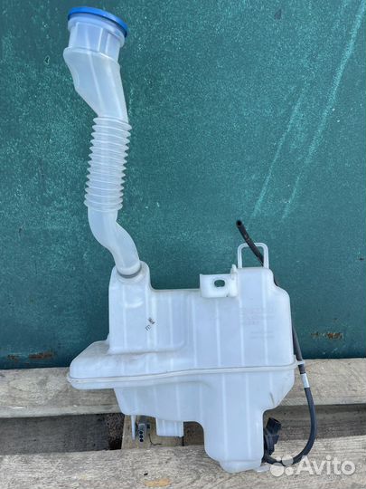 Бачок омывателя Mazda 3 BM, 6 GJ